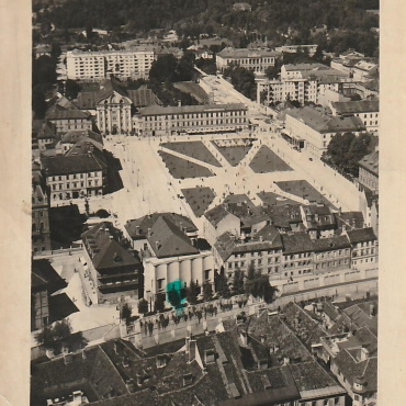 <a href="https://zakladnicazgodovine.si/product/ljubljana-kongresni-trg/">Ljubljana – Kongresni Trg</a> Razglednice