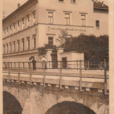 <a href="https://zakladnicazgodovine.si/product/celje-studentheim/">Celje – Studentheim</a> Razglednice