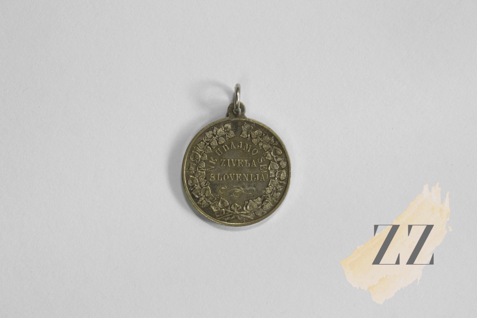 Medalja: Ne udajmo se, živela Slovenija, 1908 (Adamič – Lunder) Civilne medalje in značke Medalja: Ne udajmo se, živela Slovenija, 1908 (Adamič - Lunder)