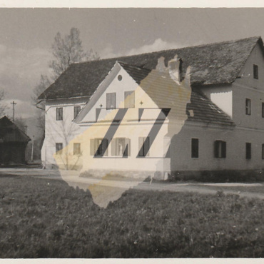 <a href="https://zakladnicazgodovine.si/product/domzale-kraljev-mlin-jarse/">Domžale: Kraljev Mlin – Jarše</a> Fotografije