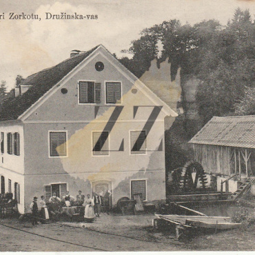 Družinska vas: Gostilna pri Zorkotu, mlin