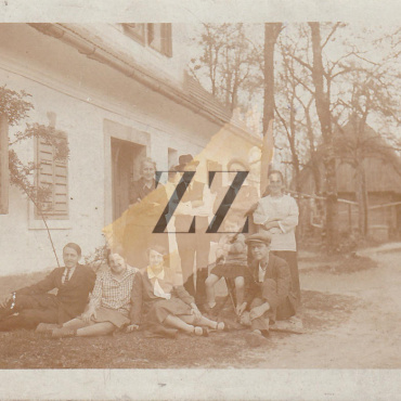 <a href="https://zakladnicazgodovine.si/product/lipoglav-veliki-lipoglav-1927/">Lipoglav: Veliki Lipoglav, 1927</a> Fotografije