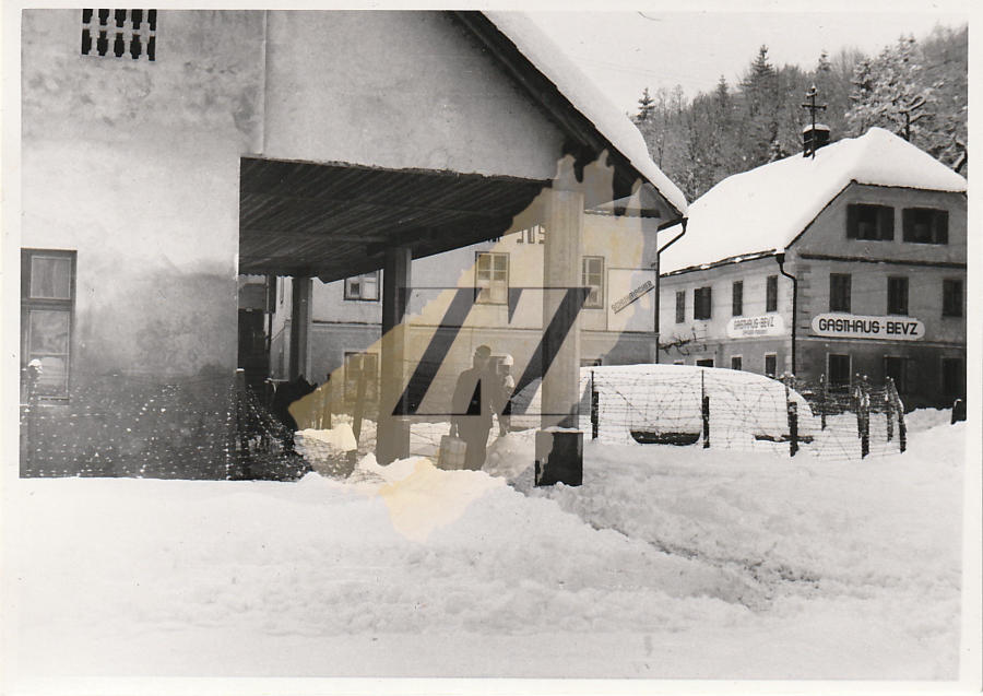 Lukovica pri Domžalah: Utrjena nemška postojanka 1945 Fotografije Druga svetovna vojna Lukovica pri Domžalah: Utrjena nemška postojanka 1945 Fotografije Druga svetovna vojna