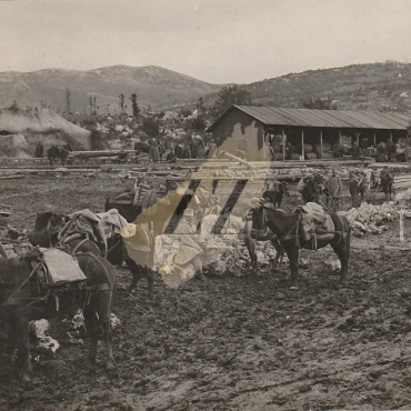 Grgar, Britof: Skladišča